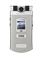 Best available price of Sony Ericsson Z800 in Trinidad